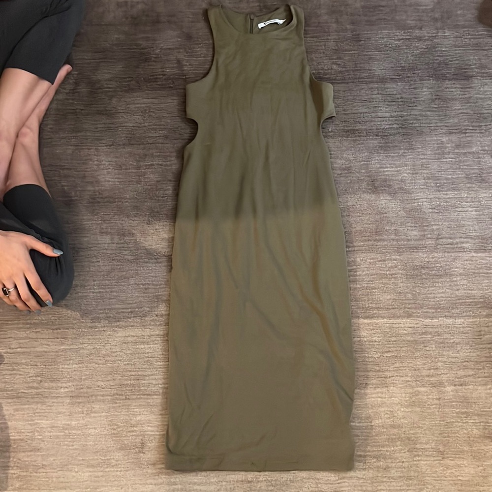 T by Alexander Wang midi cut out race back green dress worn once size small
